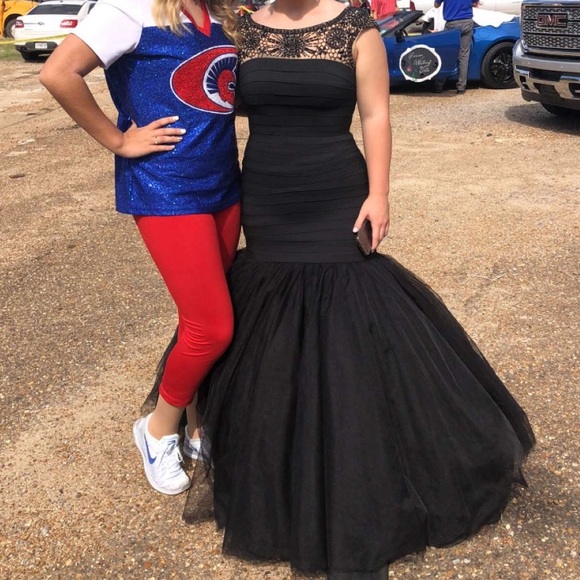 Sherri Hill size 8! Style 50014 - Picture 4 of 5